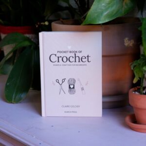 The pocket book of crochet portada(1)