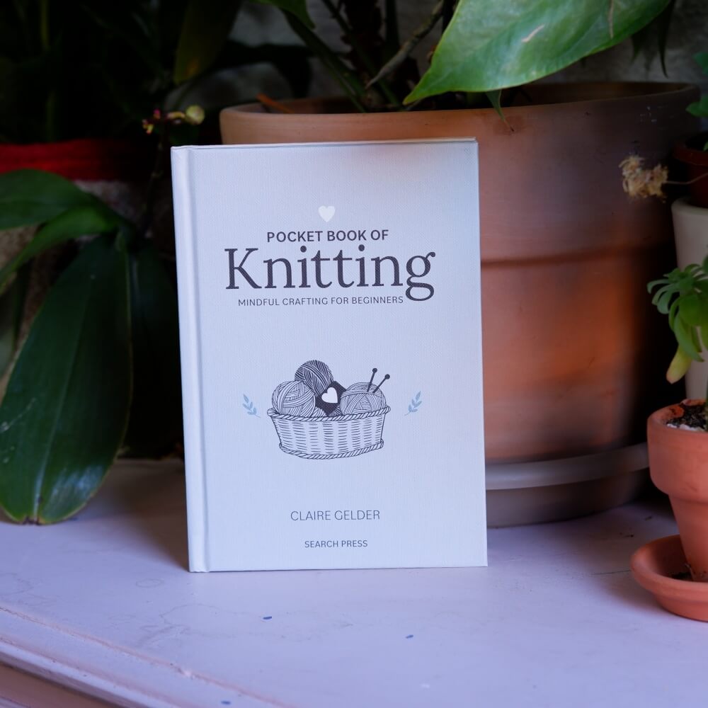 The pocket book of knitting portada(1)