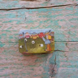 Emma Ball caja met´álica Woolly Jumpers t358(1)