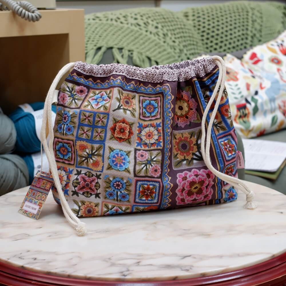 Emma Ball Bolsa de proyecto Spirit of Flora DRAW23